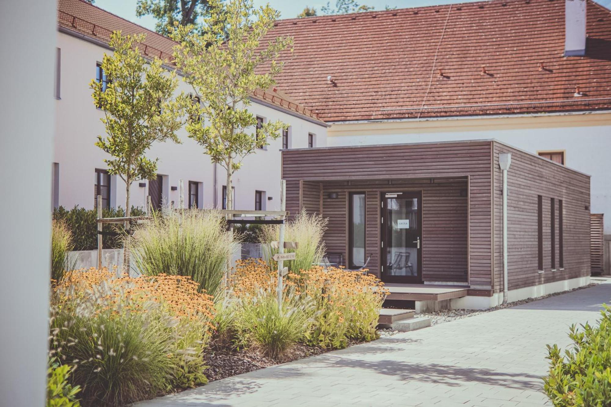 Mariandl Im Oberwirt Aparthotel Егенфелден Екстериор снимка