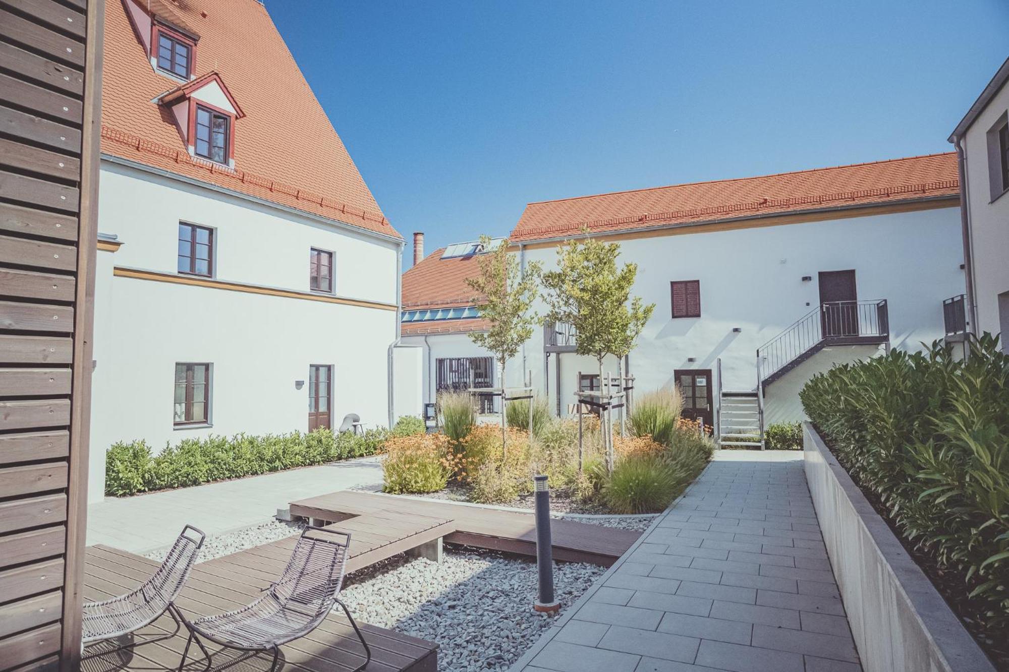 Mariandl Im Oberwirt Aparthotel Егенфелден Екстериор снимка